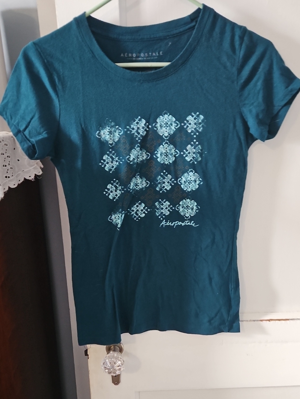 Aeropostale Teal Short-Sleeve Graphic Tee